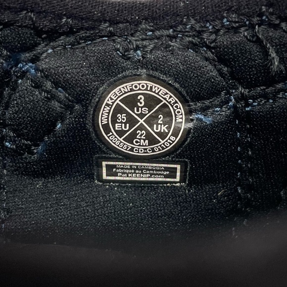 Keen Newport H2 closed toe sandals sz 3 kid’s - Picture 8 of 12